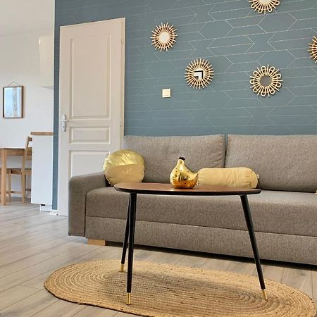 #Bn The Blue Song Marcelin Berthelot Tramway Apartment Grenoble Exterior photo